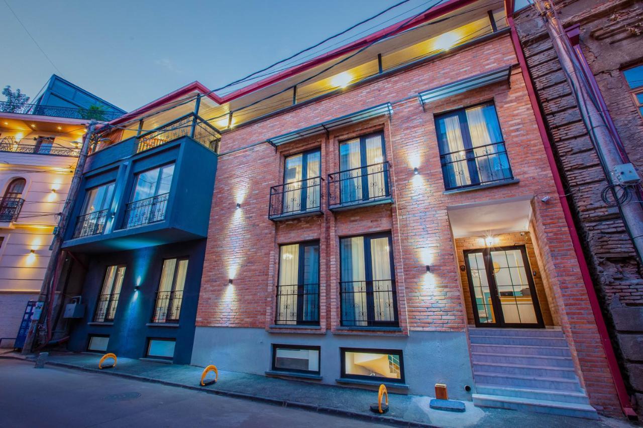 Central Gate Hotel In Heart Of Тбилиси Экстерьер фото