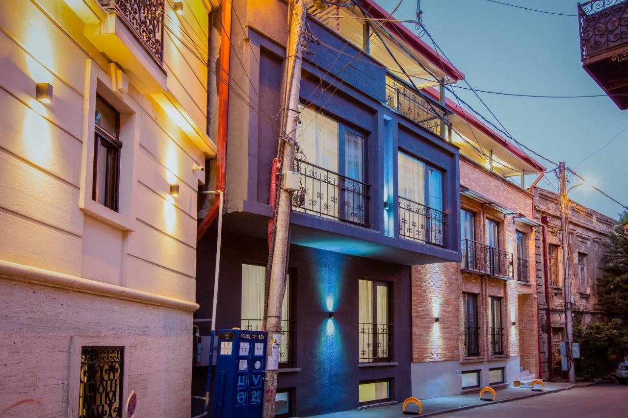 Central Gate Hotel In Heart Of Тбилиси Экстерьер фото