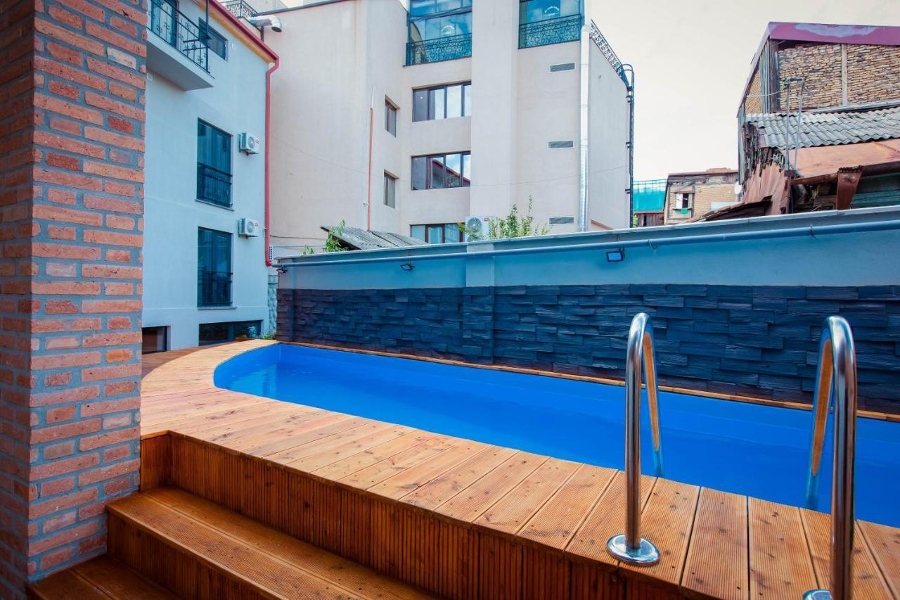 Central Gate Hotel In Heart Of Тбилиси Экстерьер фото